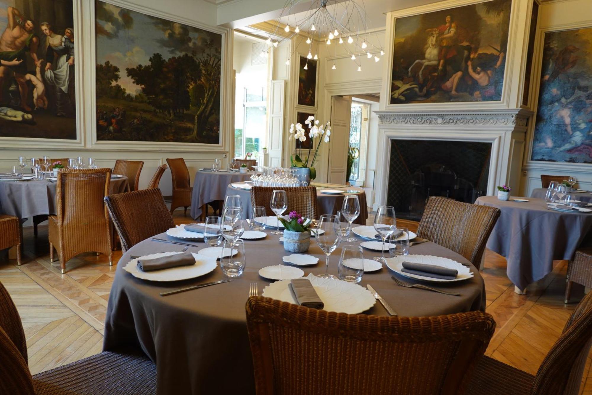 Chateau De Champlong Table Hotel **** Golf & Spa Villerest  Екстериор снимка