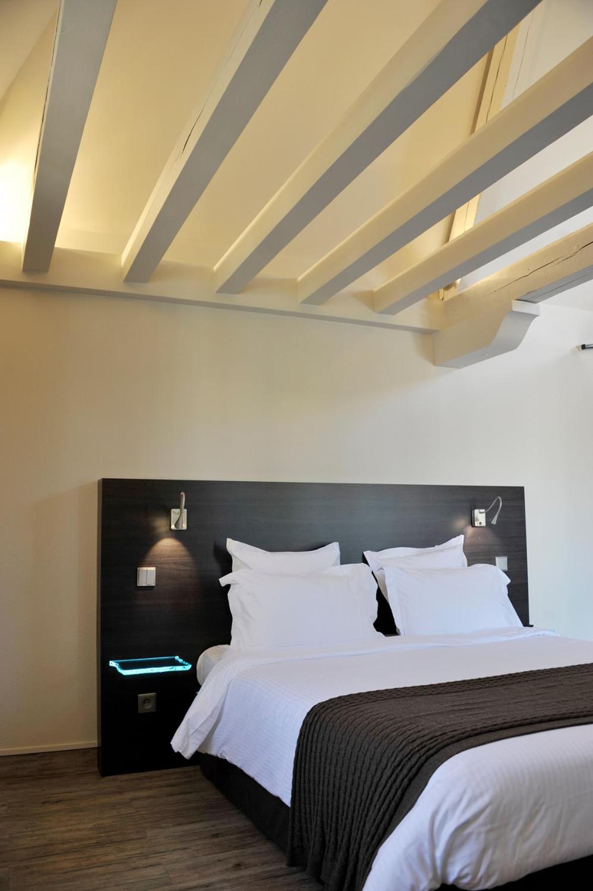 Chateau De Champlong Table Hotel **** Golf & Spa Villerest  Екстериор снимка
